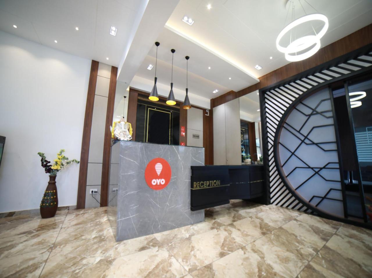 Oyo 15561 Corporate Villa Jammu Ngoại thất bức ảnh